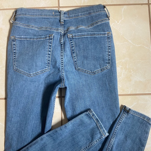 Free People We The Free Busted Skinny Jeans - Picture 2 of 3